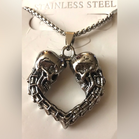 Spinal Cord Skull Heart- Skeleton Spine Death Lover Horror Gothic Steel Necklace - Picture 16 of 16